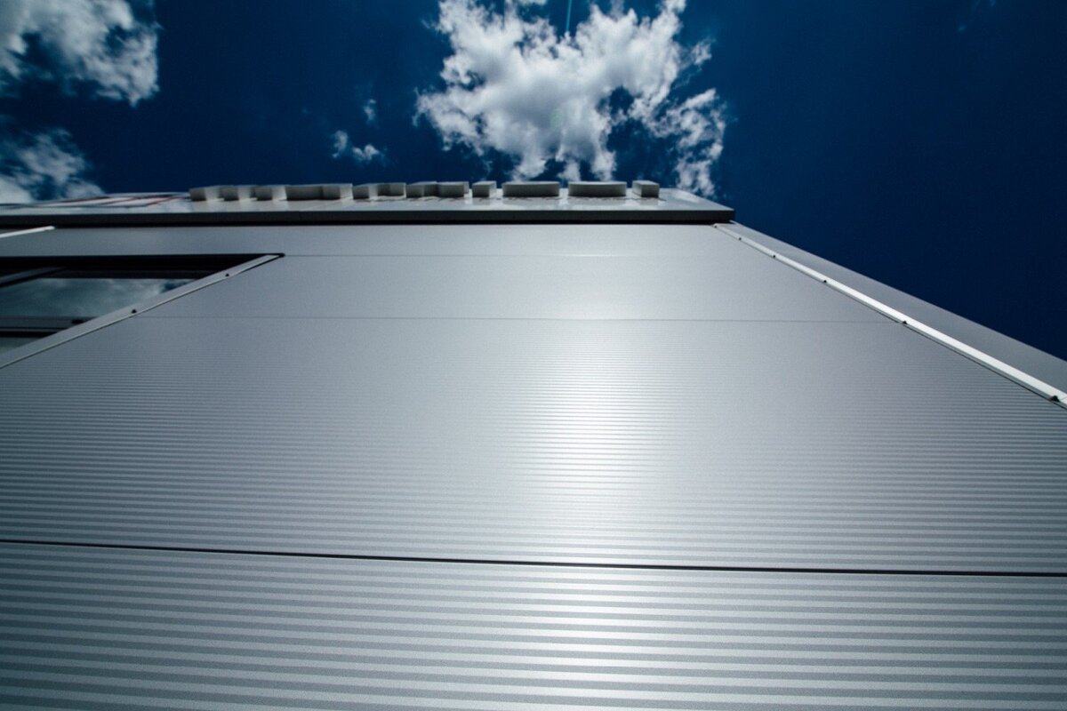 Монтаж сэндвич-панелей поэлементной сборки